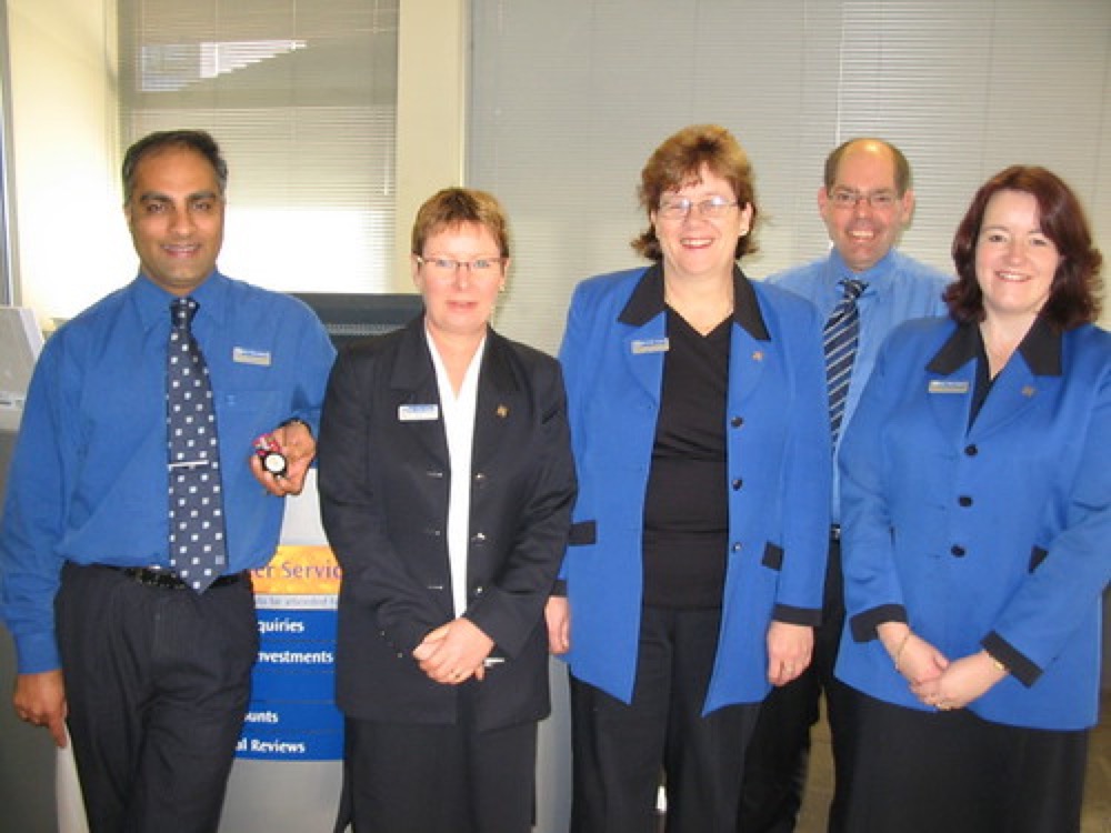 Use AI to Build Clear Fundraiser Answer Banks and Supporter Scripts